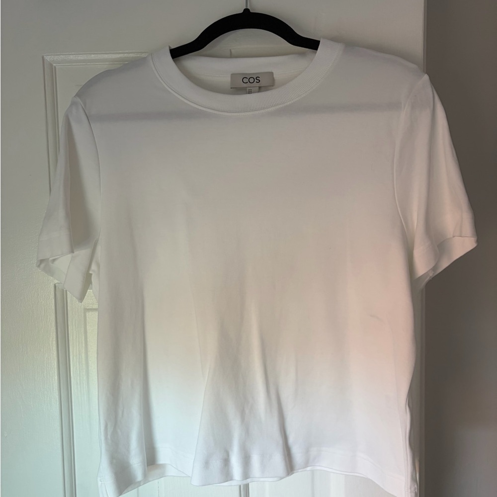 COS CLEAN CUT REGULAR T-SHIRT in White